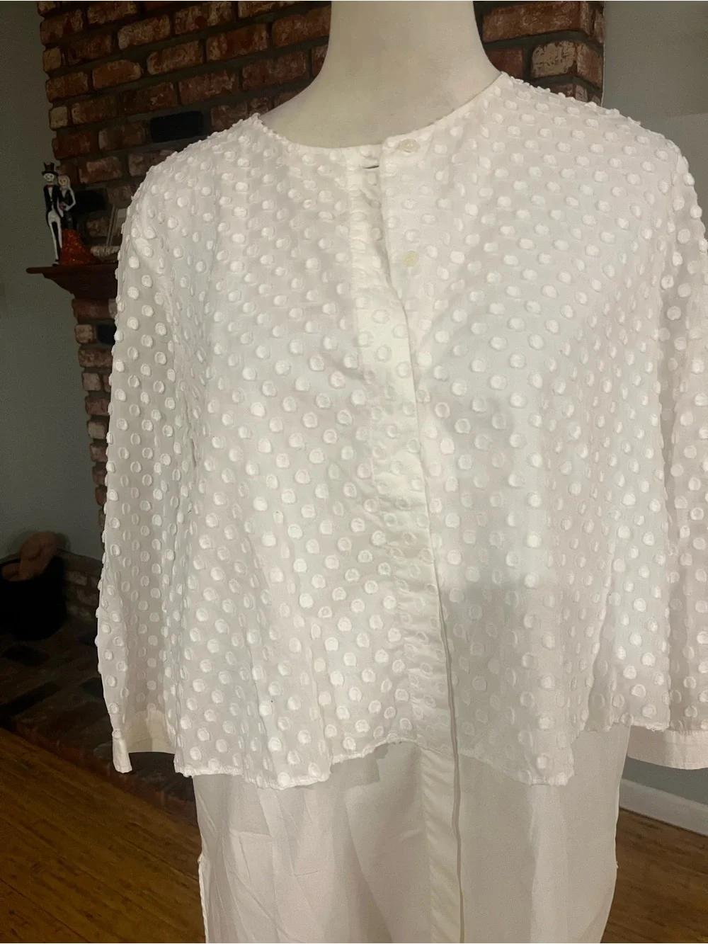 MaxMara White Textured Dot Button-Down Top - Picture 3 of 6